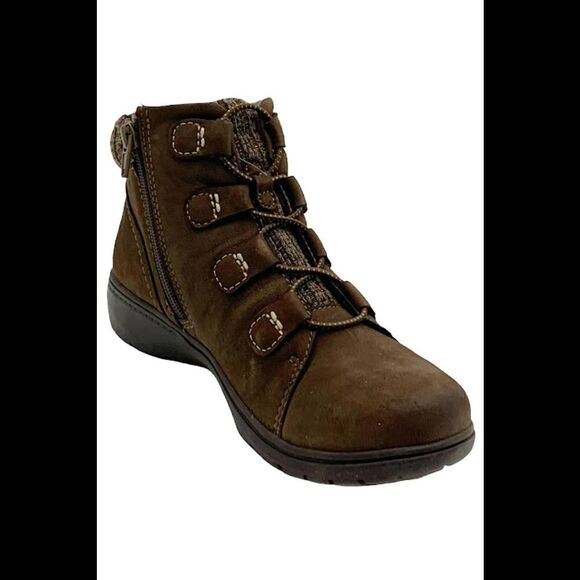 Clarks Shoes - Clarks Collection Leather & Knit Ankle Boots Carleigh Jade Taupe - Narrow